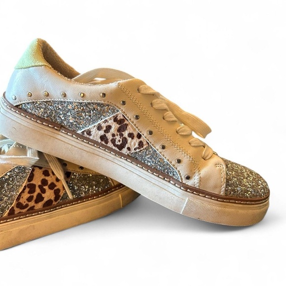 Crown Vintage Animal Glitter Fashion Sneakers | Women’s 9 - Picture 2 of 8